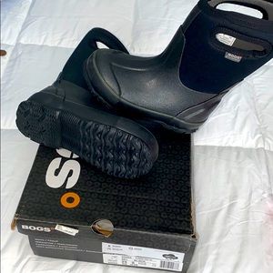 Boys Bogs winter boot